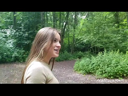 ❤️ Eu sugeri à Evelina que fodêssemos em um lugar público! Ela disse que sim. Então eu a fodi no traseiro e me vim na boca dela. Depois ela se mijou. ❤️❌ Porno bonito em nós pt-br.pornburst.ru